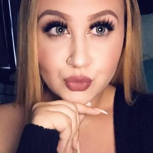 Meet your Posher, Zoe